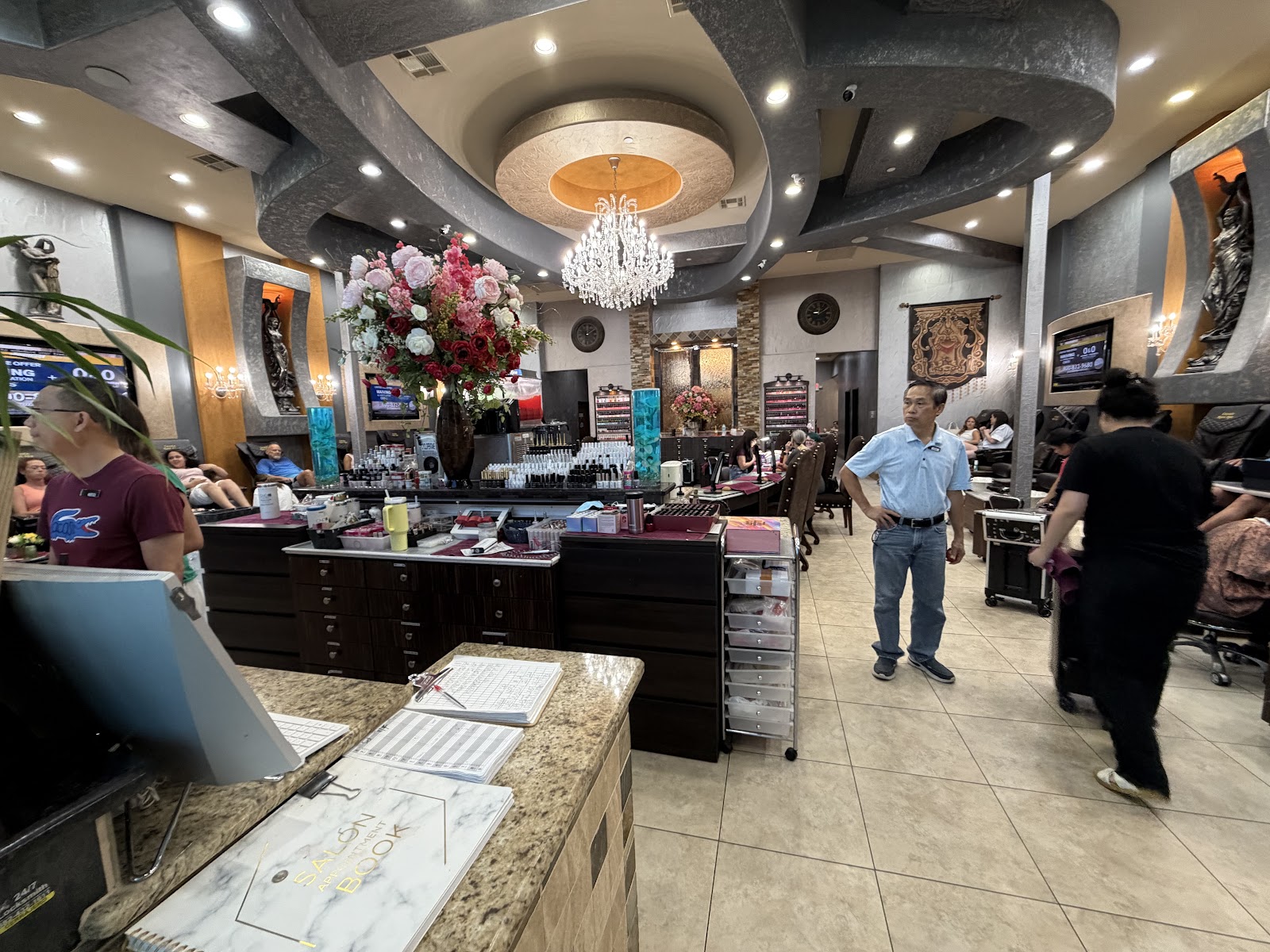 Castle Nail Spa in Southlake (20% OFF First Time Customer) logo